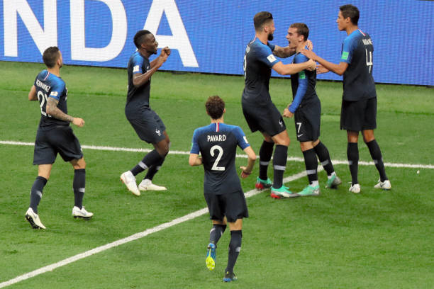 仅凭借出色 仅凭借出色