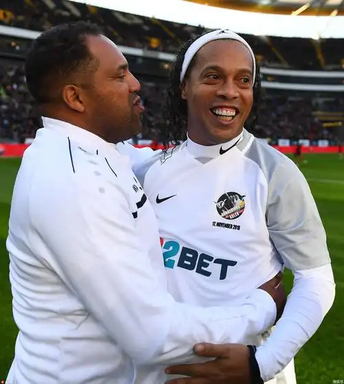 球员切磋 球员切磋